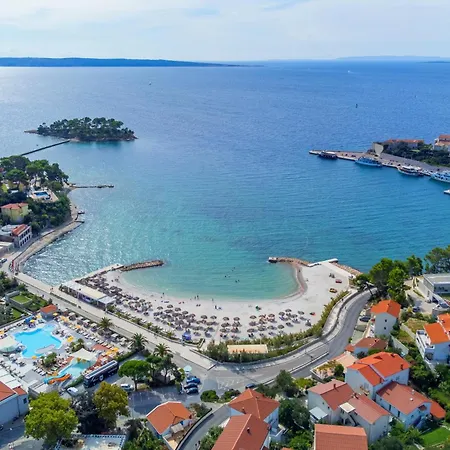 With Parking Space Banjol, Rab - 24672 Apartman